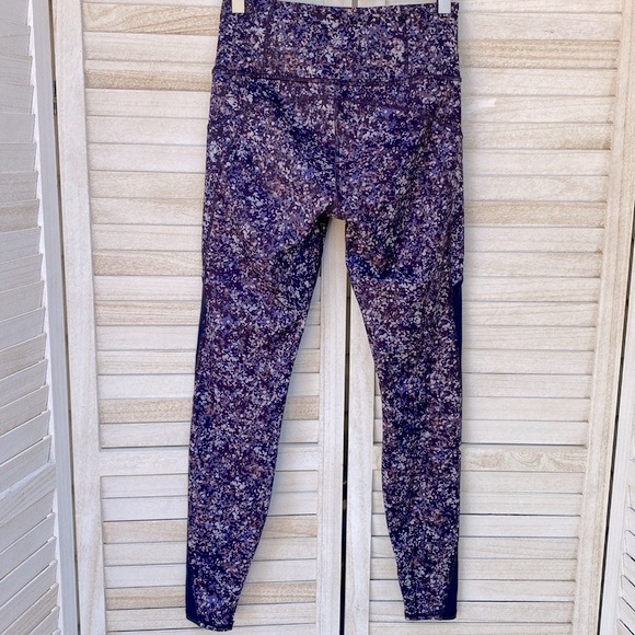 Athleta Rainier Printed Mesh Tight Size XS - Picture 10 of 12